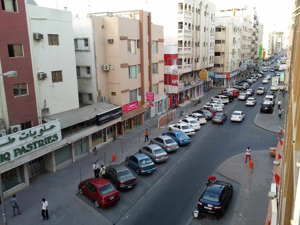 Atlas Hotel Manama Eksteriør billede