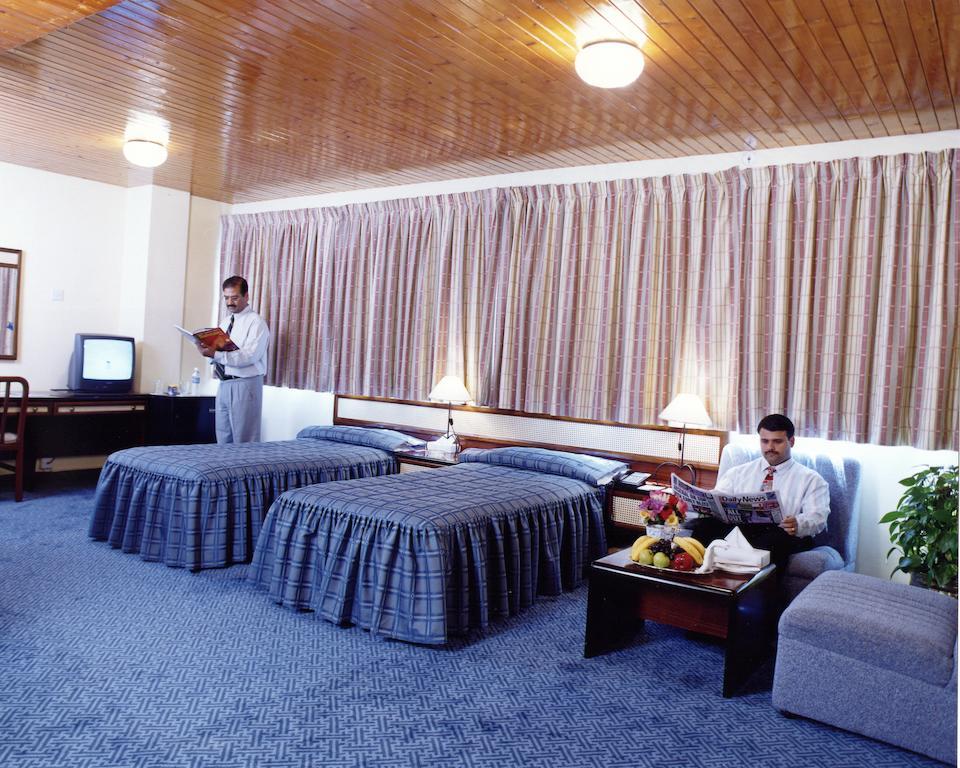 Atlas Hotel Manama Eksteriør billede